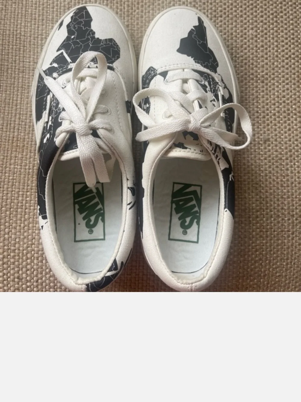 Vans Era Sneakers with Black World Map Print - White/Black
